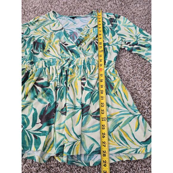 Torrid Babydoll Surplice Puff Sleeve Knit Top 2X Tropical Leafy Print Boho Flowy - Picture 7 of 9